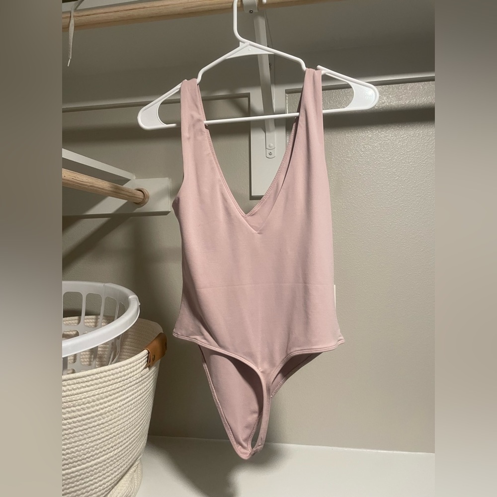 Aritizia Contour Body Suit